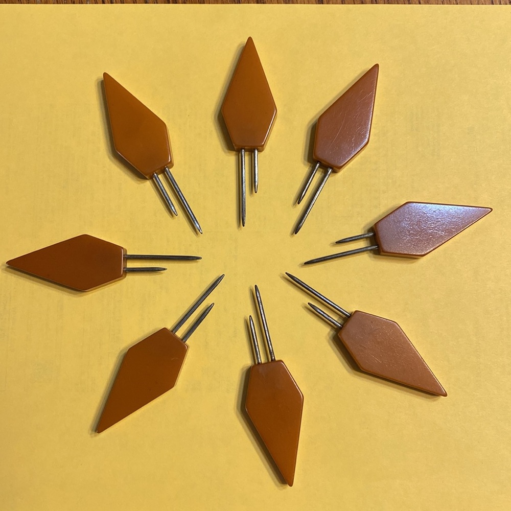 Vintage Butterscotch Bakelite Corn Cob Holders